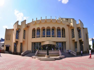 Кумыкский музыкально‑драматический театр имени Алимпаши Салаватова